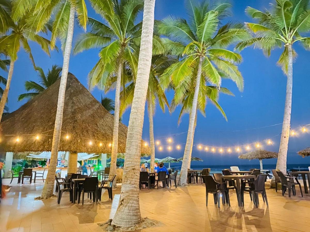 San Luis La Herradura Hotel Tesoro Beach מראה חיצוני תמונה